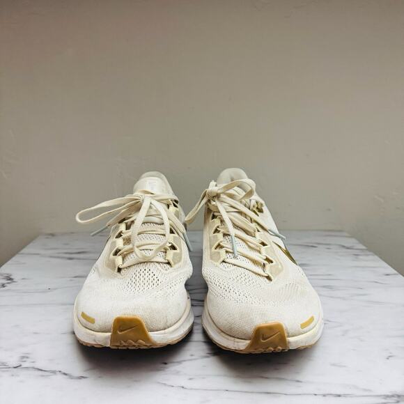 Nike Pegasus 41 White And Gold Running Shoes Women’s Size 7.5 - Picture 2 of 9